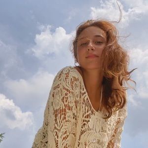 Meet your Posher, Zoe